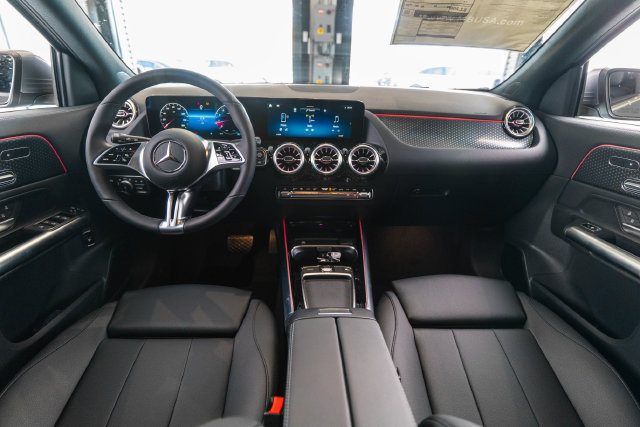 New 2026 Mercedes-Benz GLA 250 4MATIC image 12