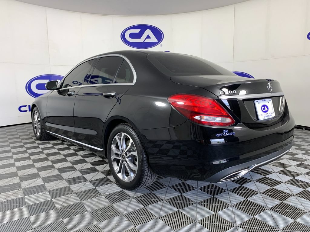 Used 2017 Mercedes-Benz C 300 Sedan image 5
