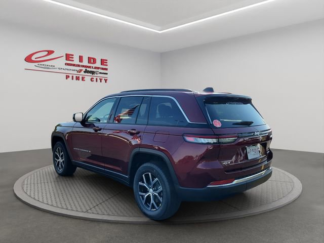 New 2025 Jeep Grand Cherokee Limited image 3