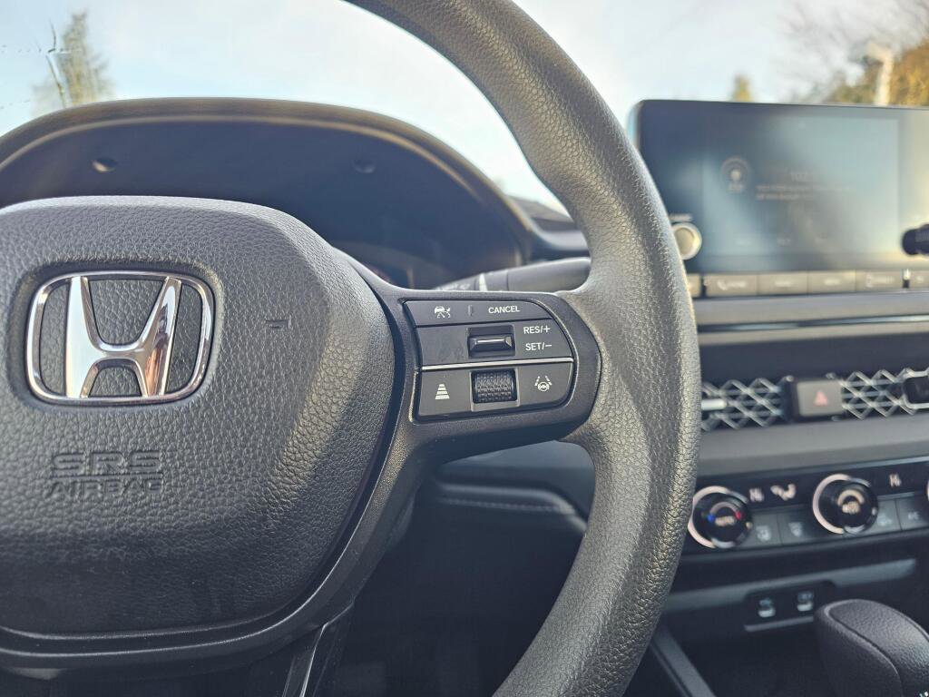 Used 2023 Honda Accord EX image 29