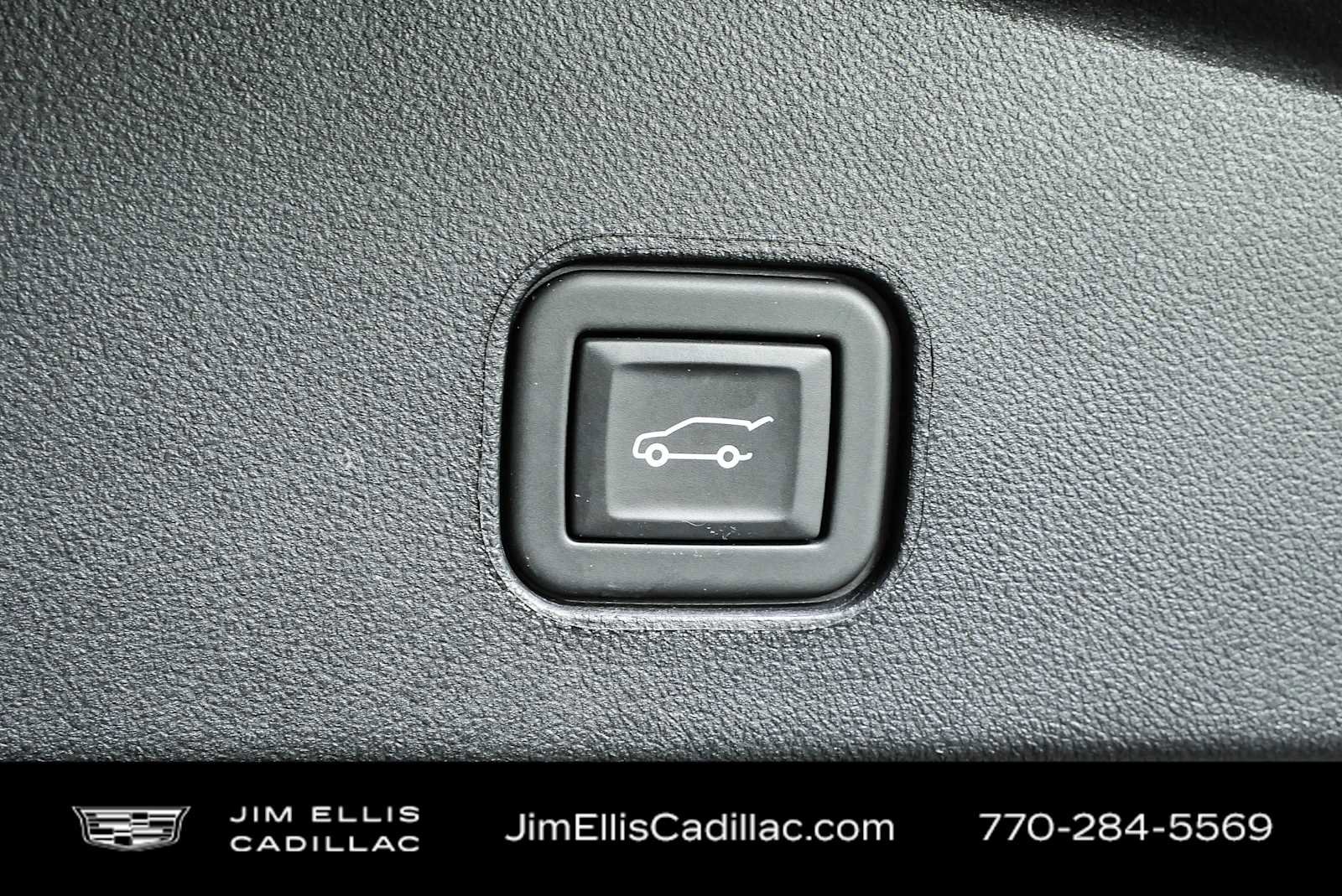 Used 2024 Cadillac Lyriq Sport RWD image 32