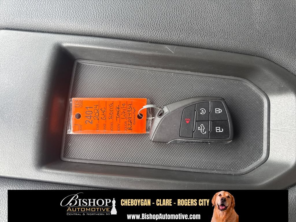 Used 2024 GMC Sierra 1500 SLT AWD/4WD image 22