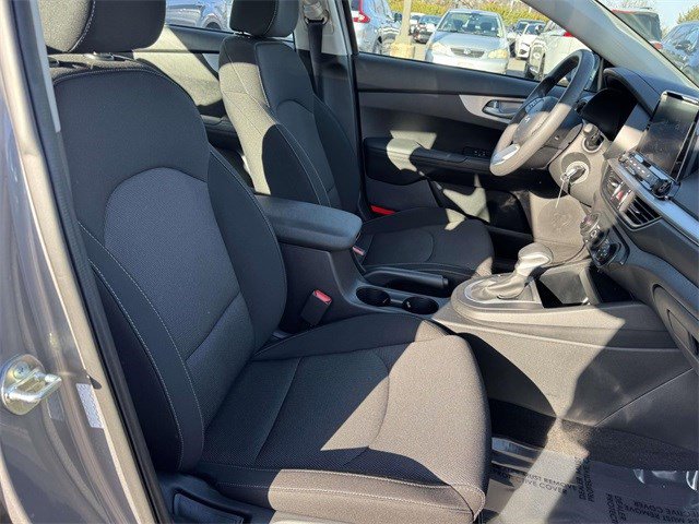 Certified 2023 Kia Forte LXS w/ LXS Technology Package image 9