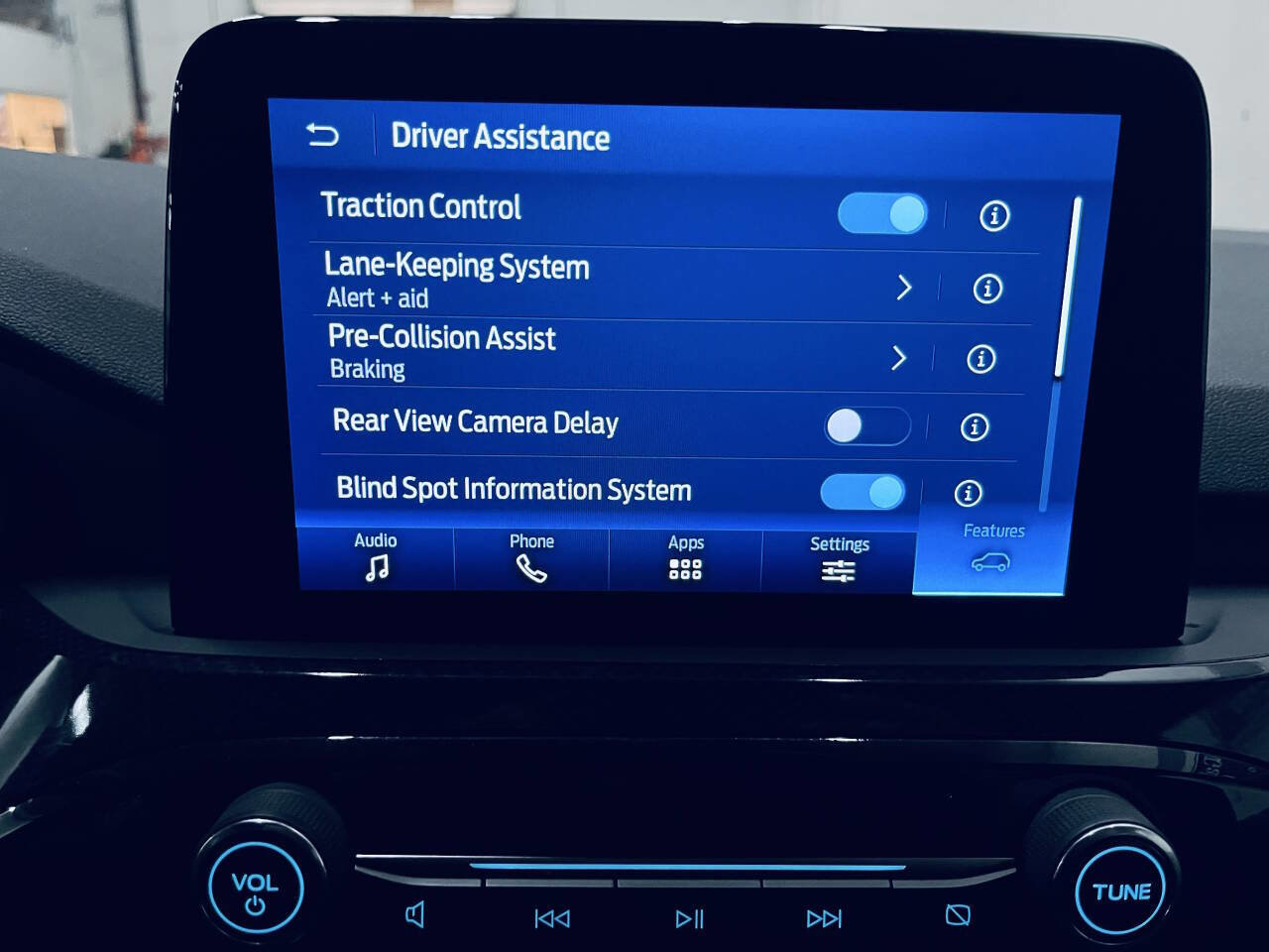 Used 2025 Ford Escape ST-Line Select AWD/4WD image 30