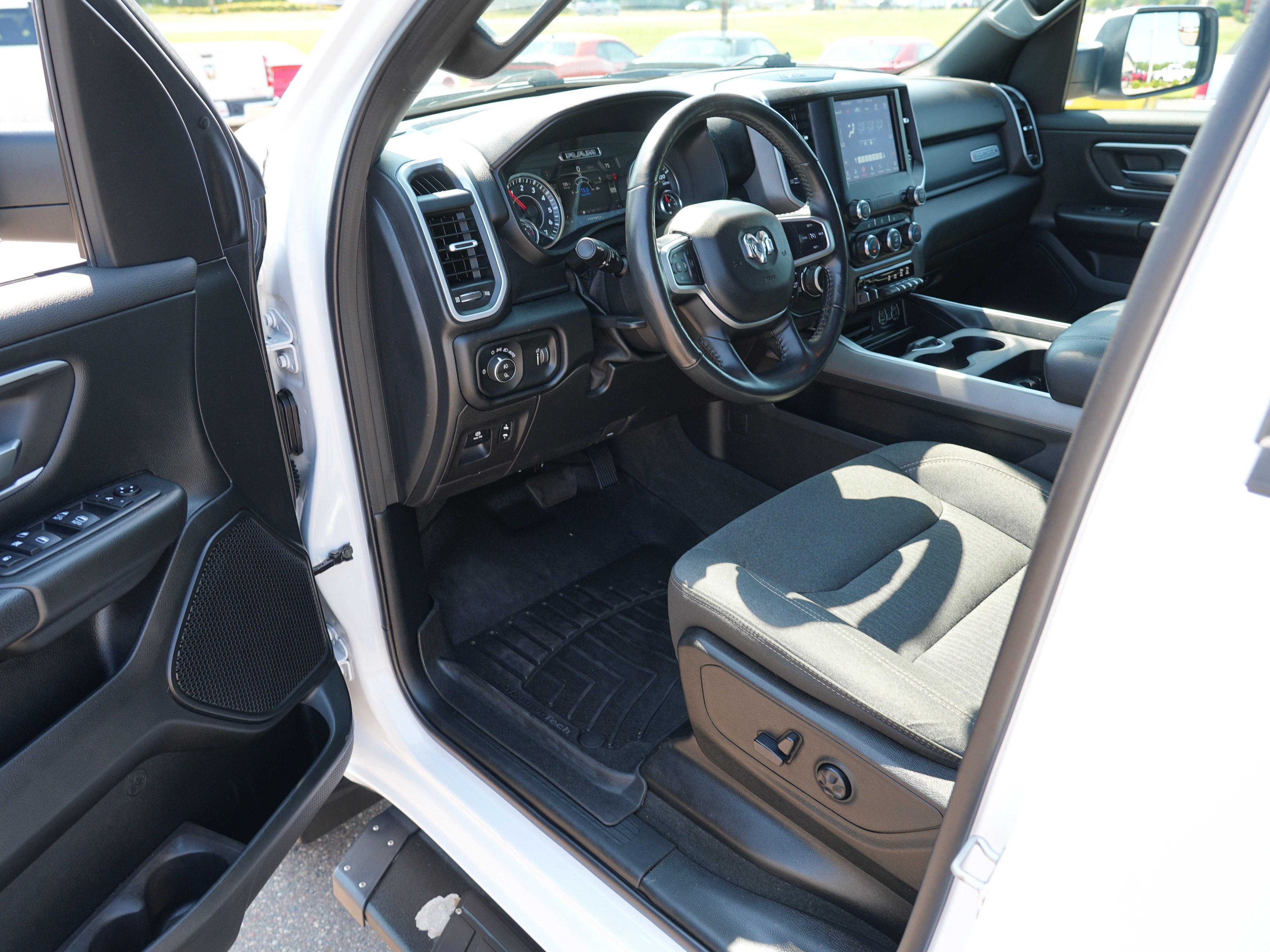 Used 2021 RAM 1500 Big Horn AWD/4WD image 13
