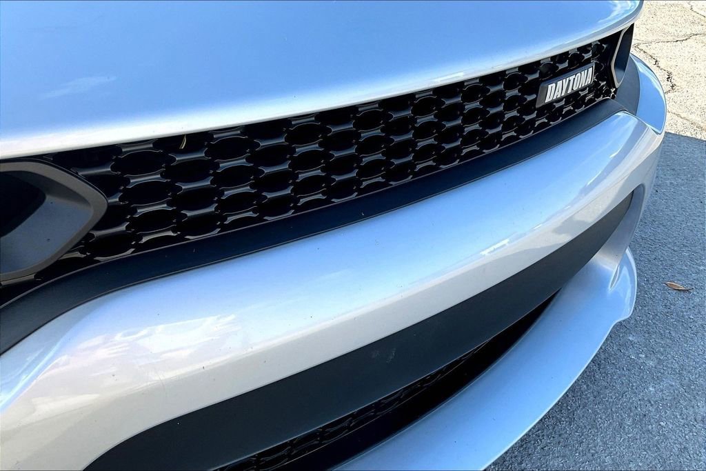 Used 2022 Dodge Charger Scat Pack w/ Daytona Edition Group image 32