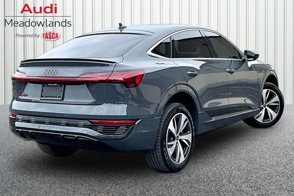 Used 2024 Audi Q8 e-tron Premium Plus w/ Premium Plus Package AWD/4WD image 6
