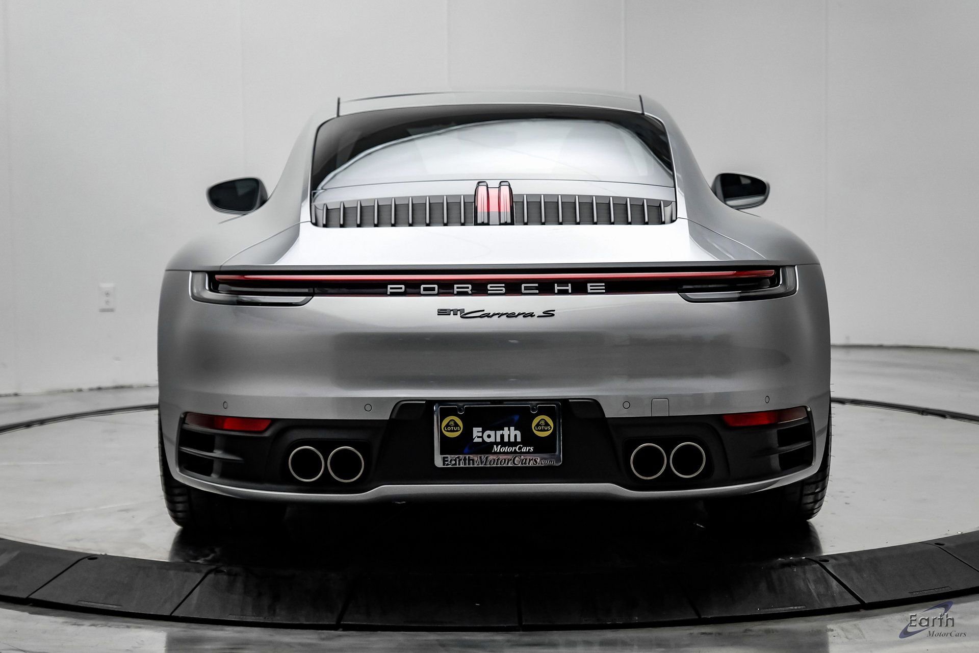 Used 2024 Porsche 911 Carrera S w/ Premium Package RWD image 11