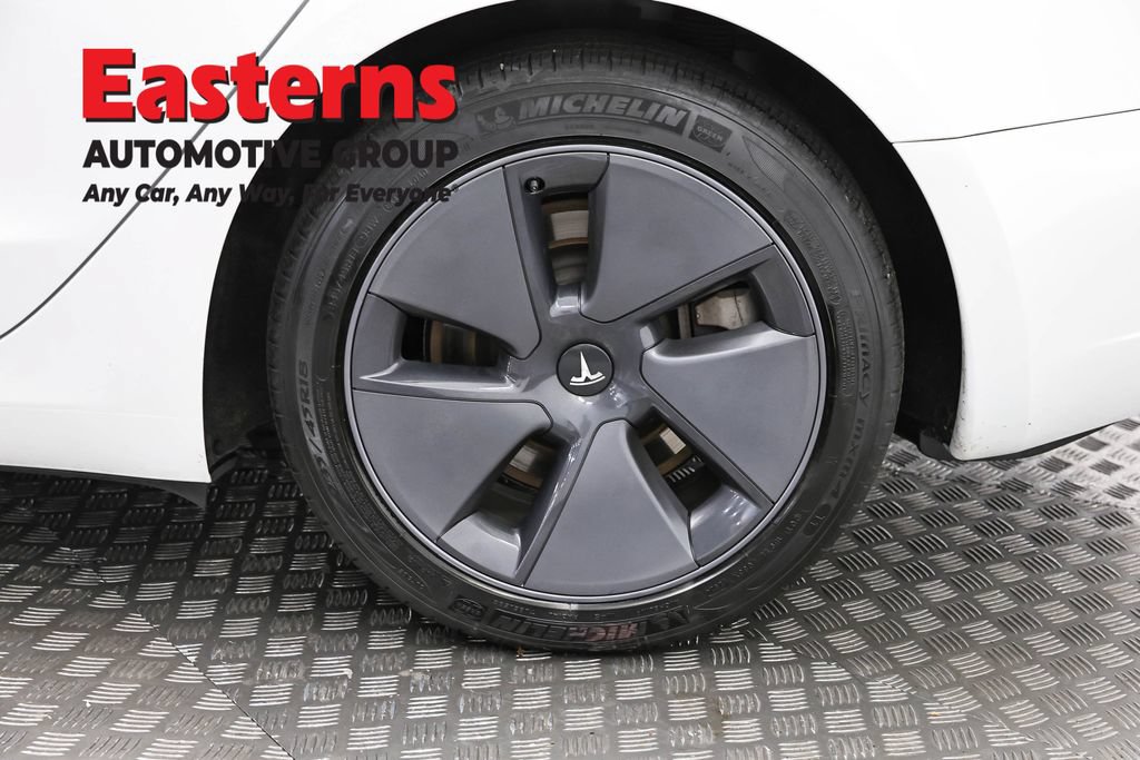 Used 2023 Tesla Model 3 Standard Range RWD image 27