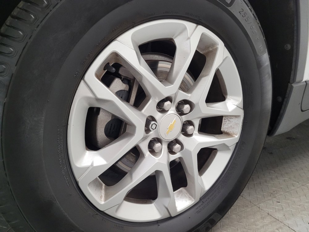 Used 2020 Chevrolet Traverse LS image 31