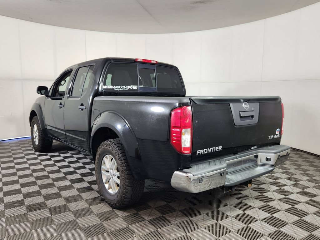 Used 2015 Nissan Frontier SV w/ SV Value Truck Package AWD/4WD image 5