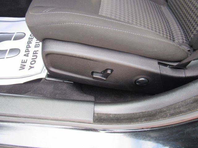 Used 2023 Dodge Charger SXT RWD image 33
