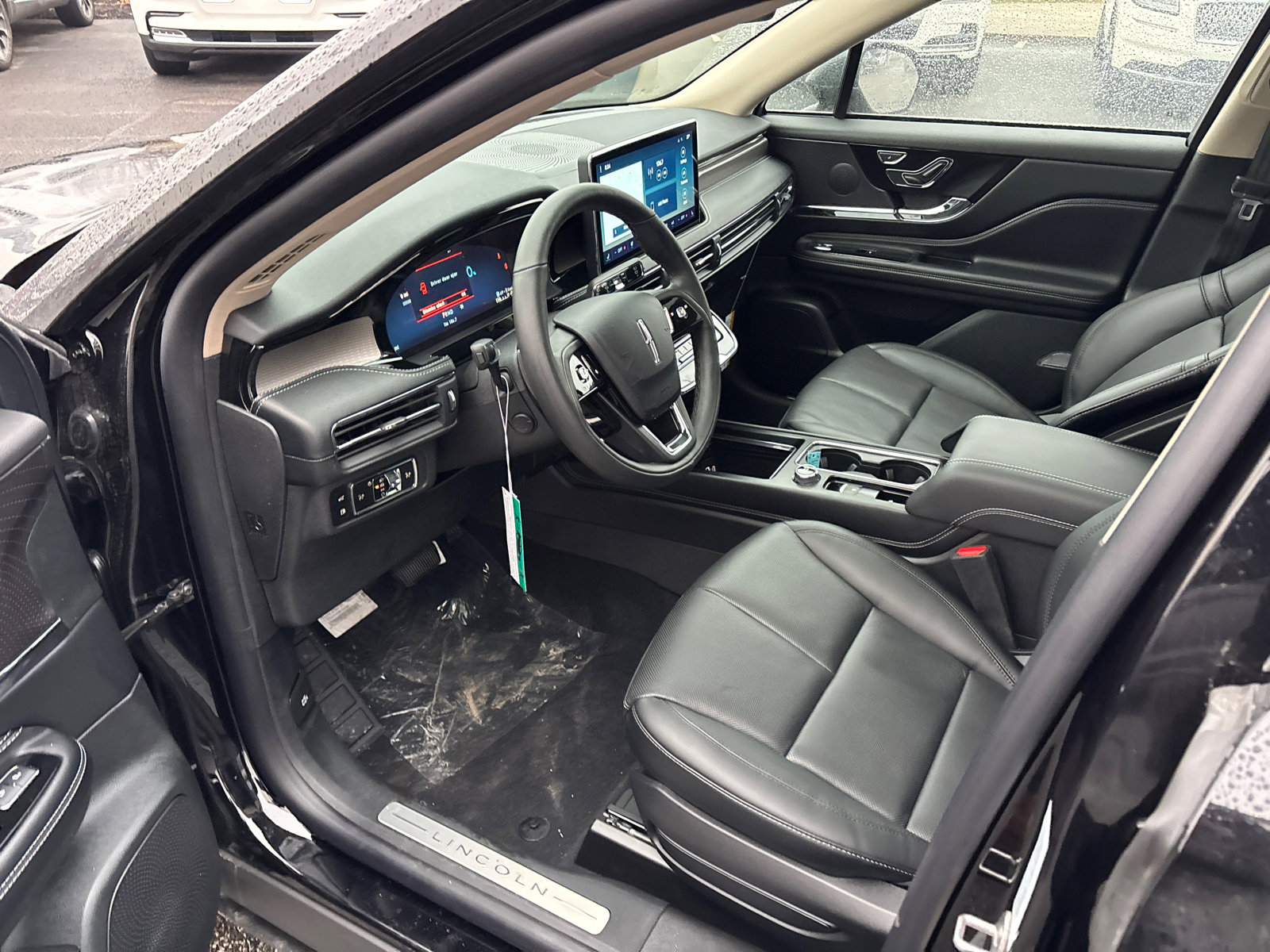 New 2026 Lincoln Corsair Grand Touring image 25