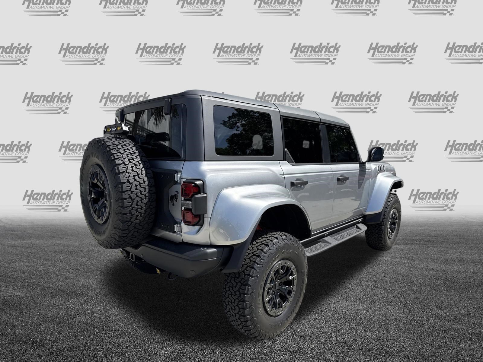 Used 2024 Ford Bronco Raptor w/ Interior Carbon Fiber Pack 6 image 9