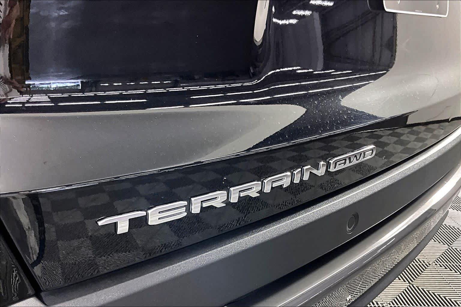 Certified 2026 GMC Terrain Elevation AWD/4WD image 44