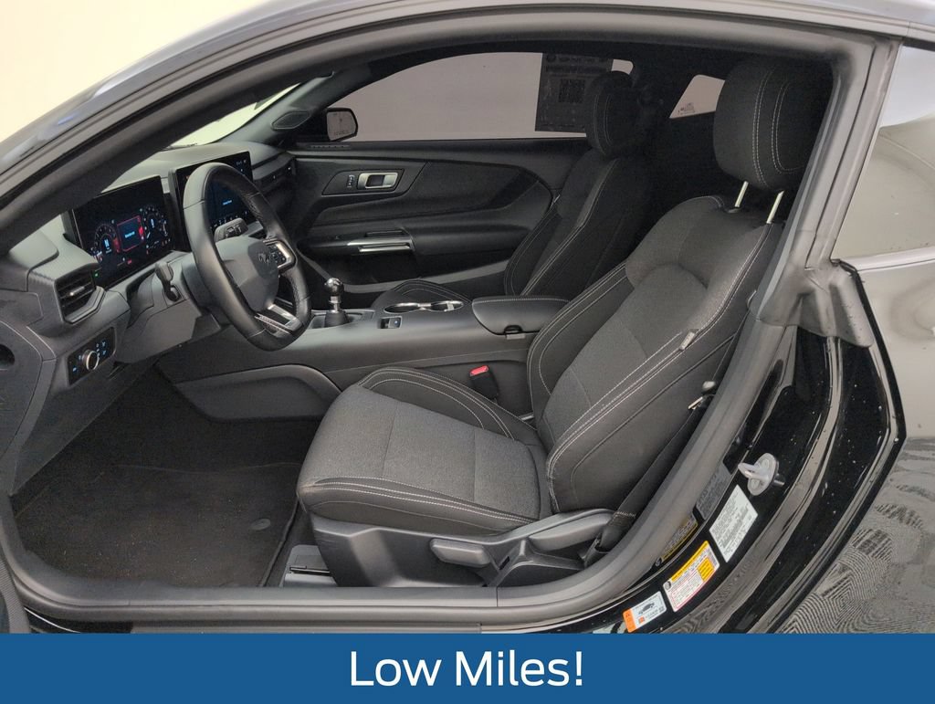 Used 2024 Ford Mustang GT RWD image 4