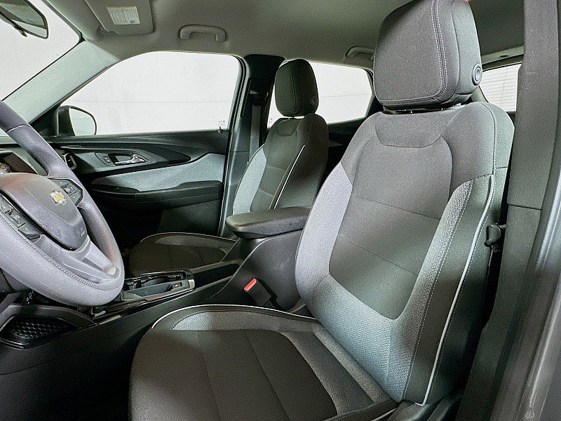 Used 2023 Chevrolet TrailBlazer LS image 11