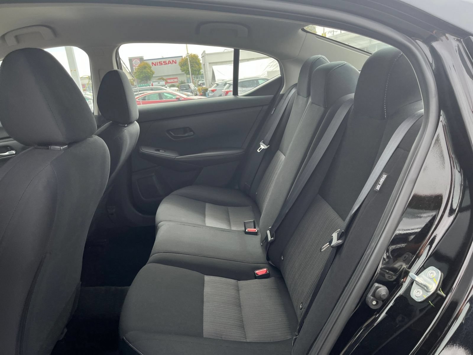 Used 2025 Nissan Sentra SV FWD image 25