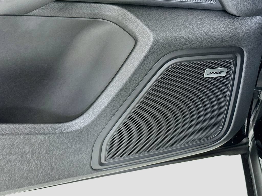 New 2026 Porsche Macan AWD/4WD image 21