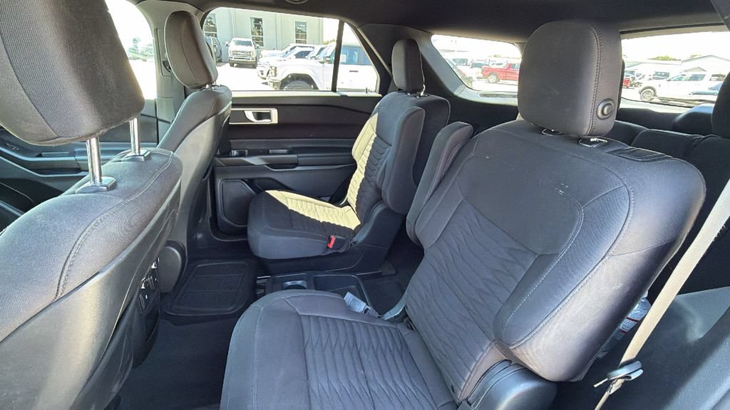 Used 2020 Ford Explorer XLT w/ Comfort Package AWD/4WD image 27
