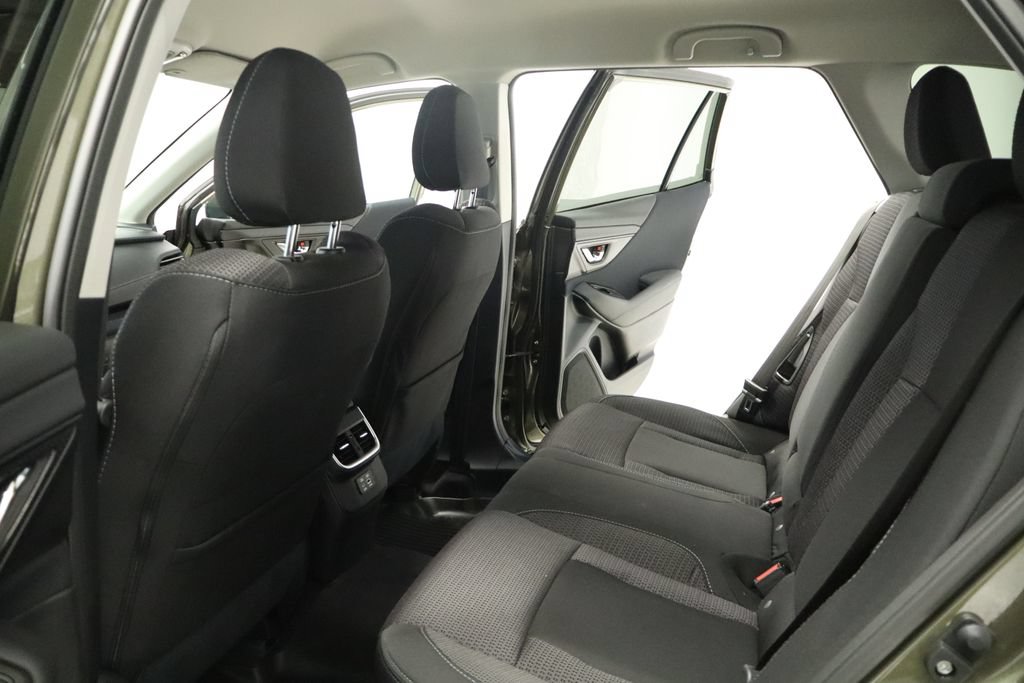 Used 2025 Subaru Outback Premium AWD/4WD image 25