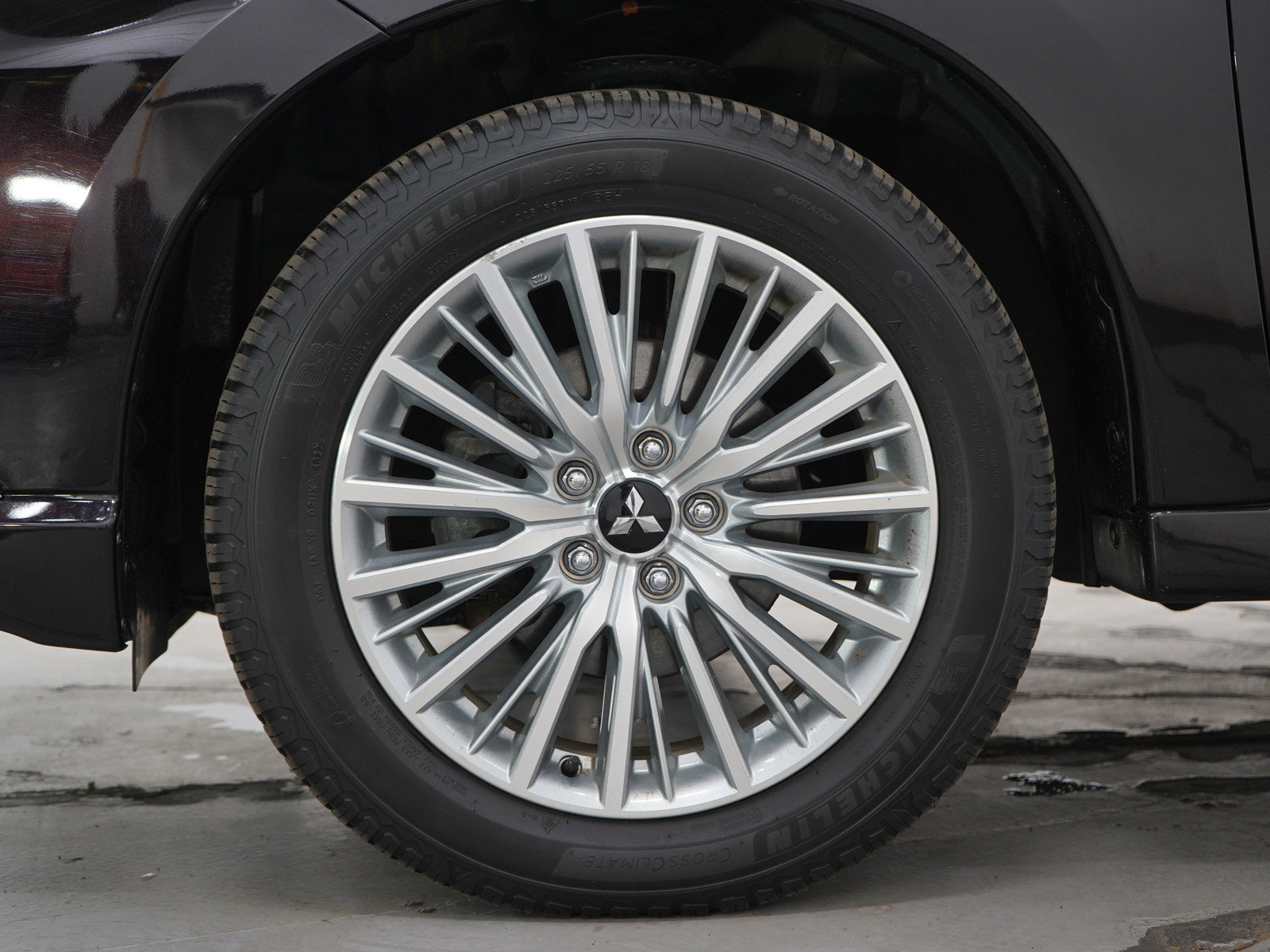 Used 2019 Mitsubishi Outlander GT AWD/4WD image 28