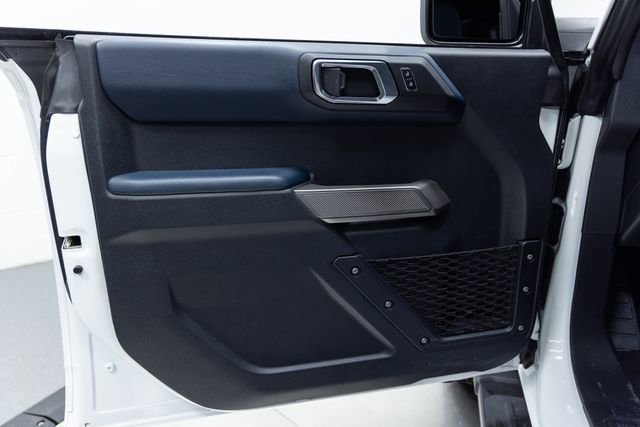 Used 2023 Ford Bronco Outer Banks image 11