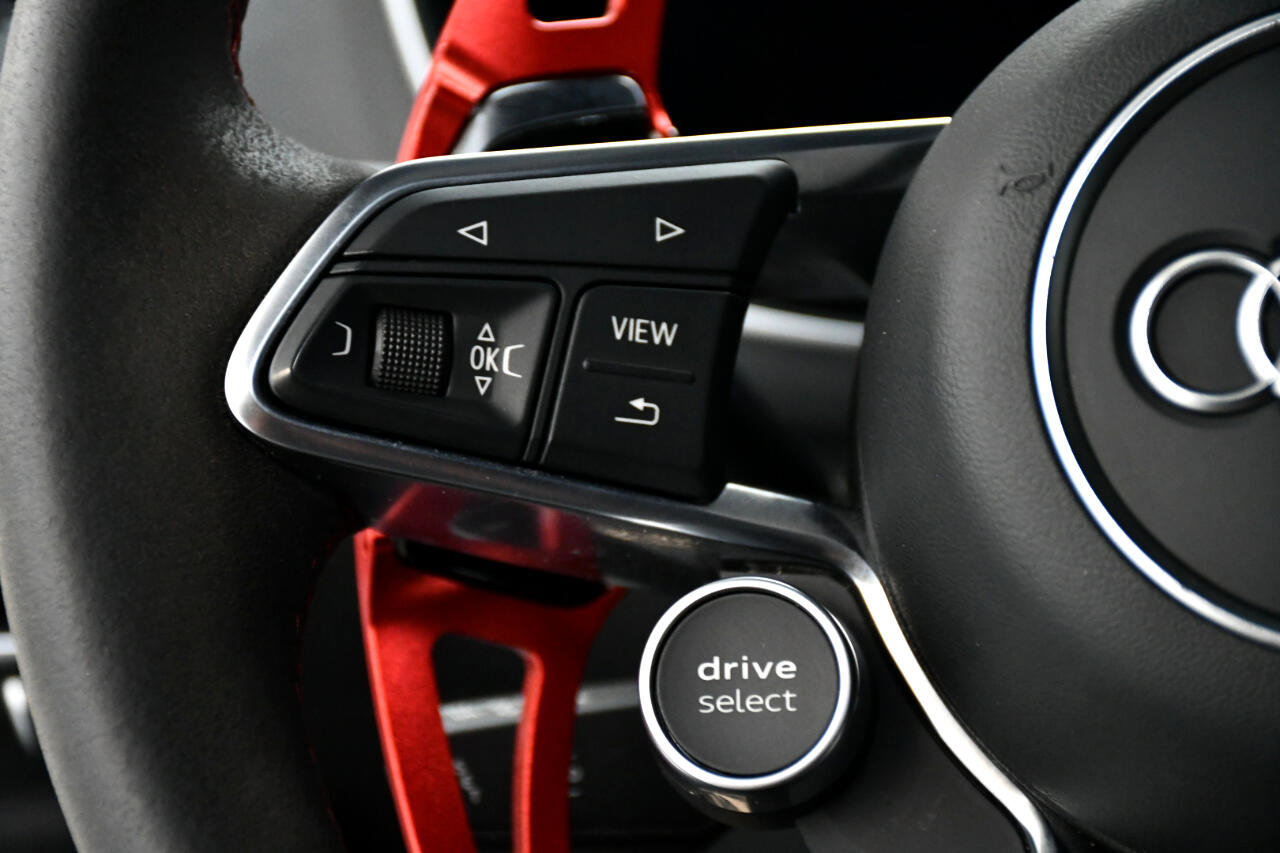 Used 2018 Audi TT RS image 29