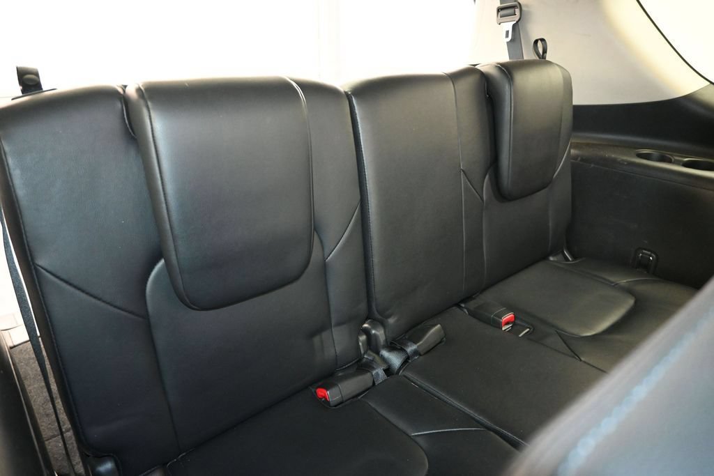 Used 2024 Nissan Armada SL w/ Captain's Chairs Package RWD image 29