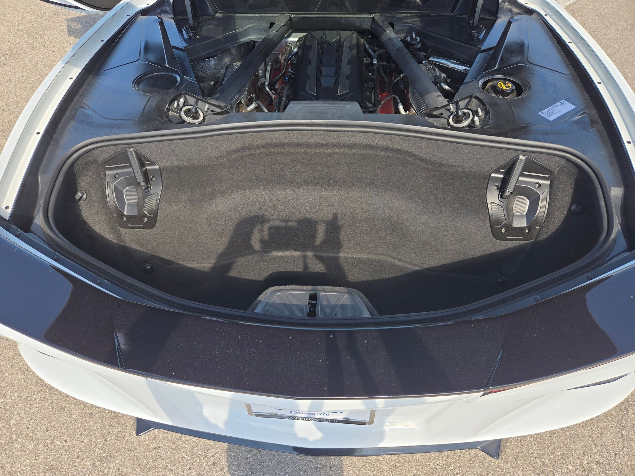 Used 2025 Chevrolet Corvette Stingray Coupe w/ 1LT image 19