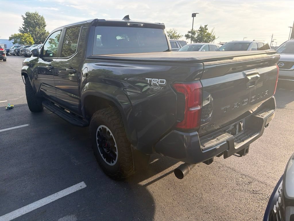 Used 2024 Toyota Tacoma TRD Sport AWD/4WD image 7
