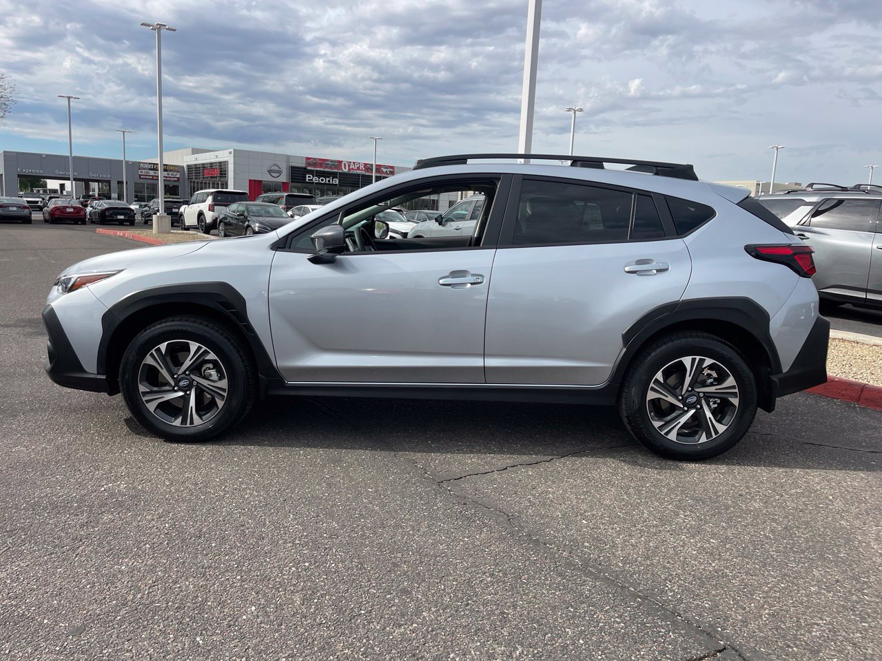 Used 2026 Subaru Crosstrek 2.5i Premium AWD/4WD image 3
