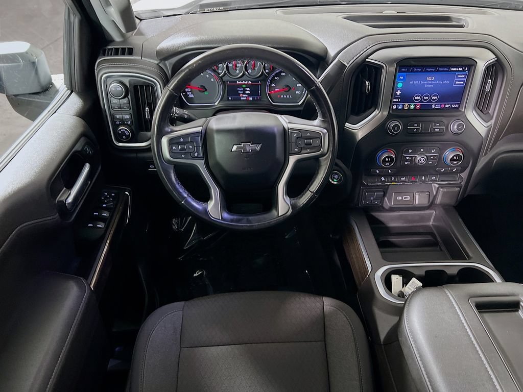 Used 2022 Chevrolet Silverado 1500 RST w/ Convenience Package II AWD/4WD image 19