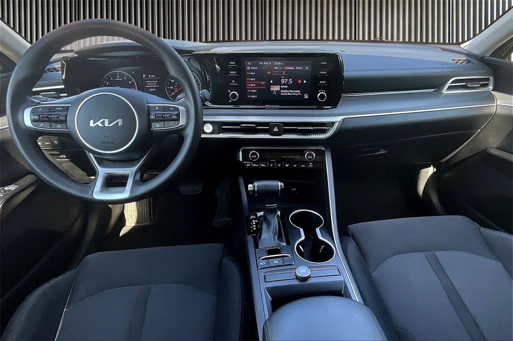 Used 2023 Kia K5 LXS image 15