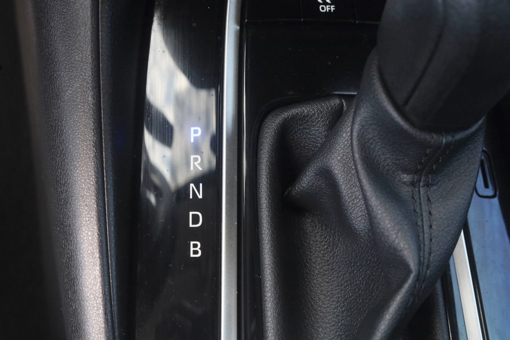 Used 2024 Toyota Corolla LE FWD image 15