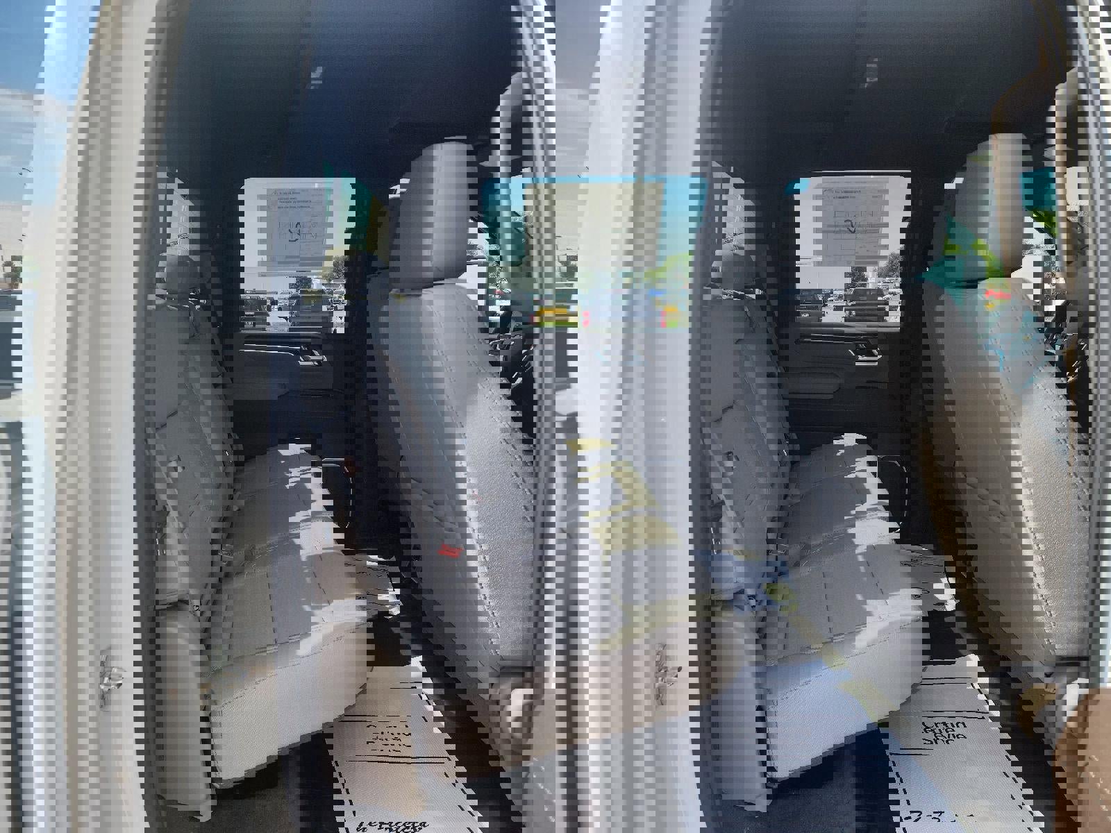 New 2026 Chevrolet Silverado 3500 LT w/ Convenience Package image 15