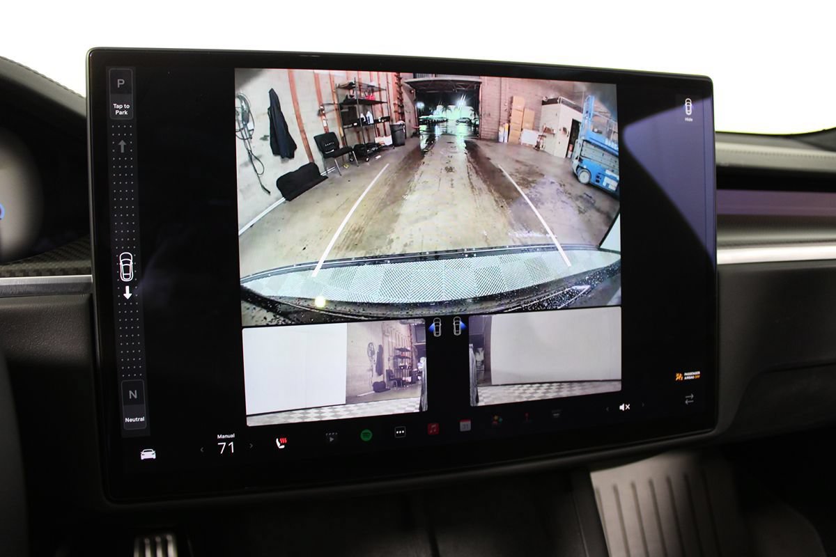 Used 2022 Tesla Model S Plaid AWD/4WD image 26