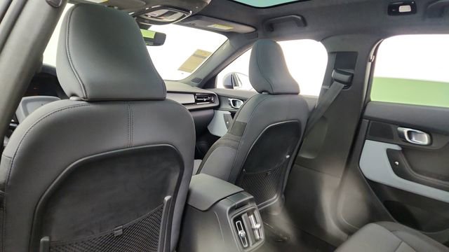 Used 2024 Polestar Polestar 2 image 30