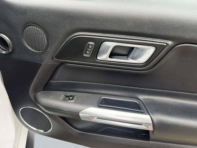 Used 2018 Ford Mustang Premium RWD image 38