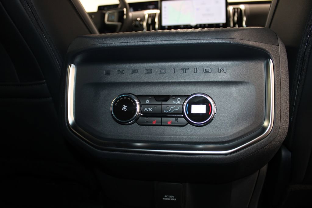 New 2025 Ford Expedition Platinum image 31