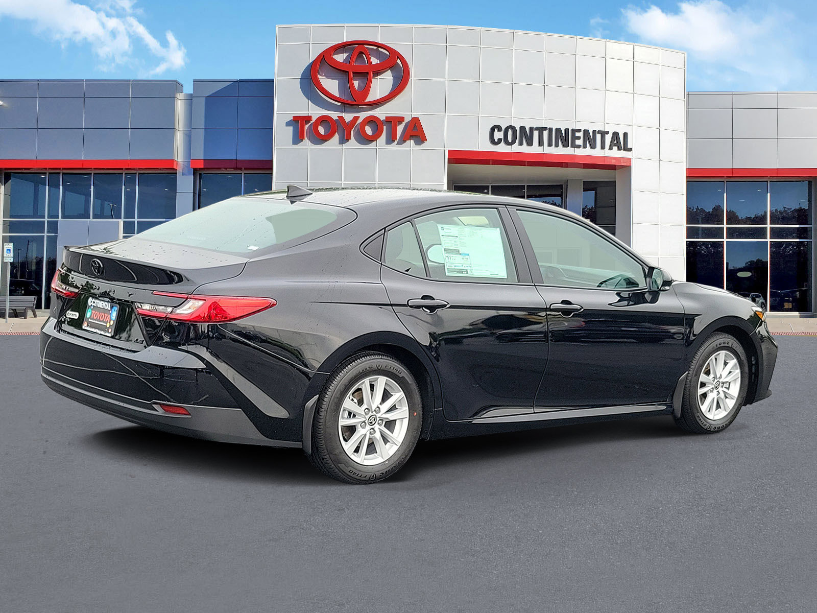 New 2026 Toyota Camry LE FWD image 5