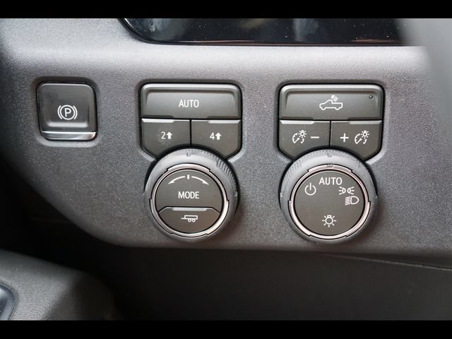 New 2026 Chevrolet Silverado 1500 LT w/ LPO, Dark Essentials Package AWD/4WD image 9