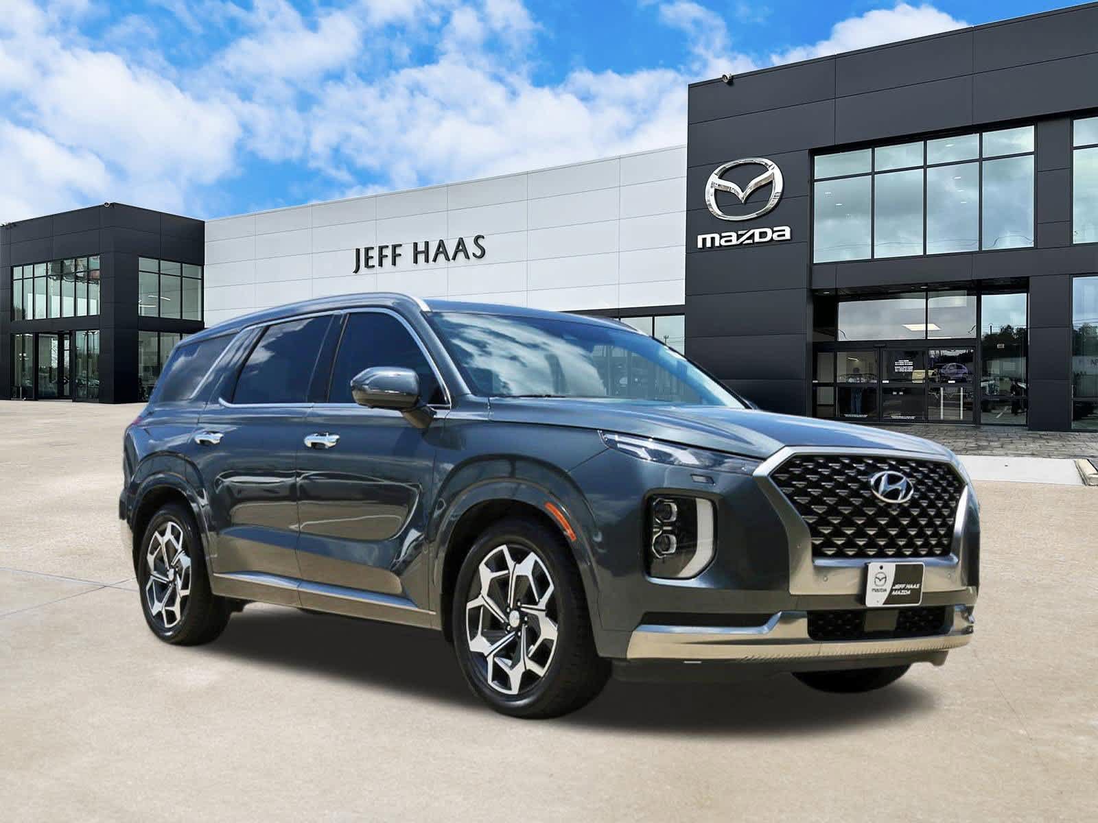 Used 2022 Hyundai Palisade Calligraphy FWD image 4