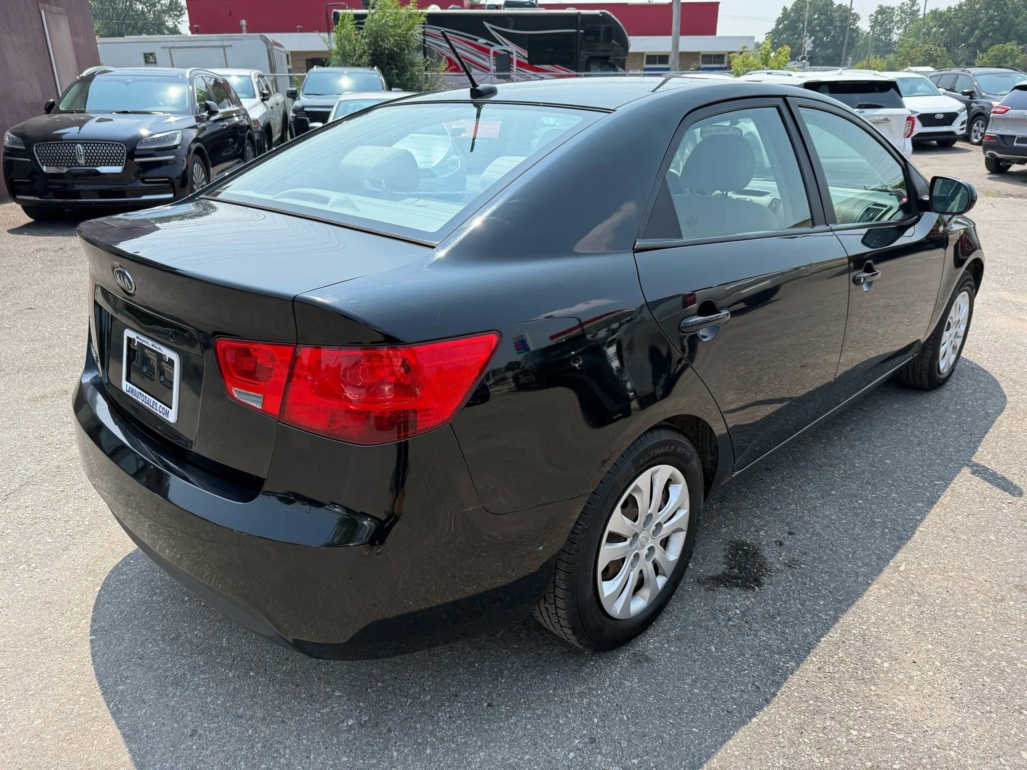Used 2011 Kia Forte LX image 5
