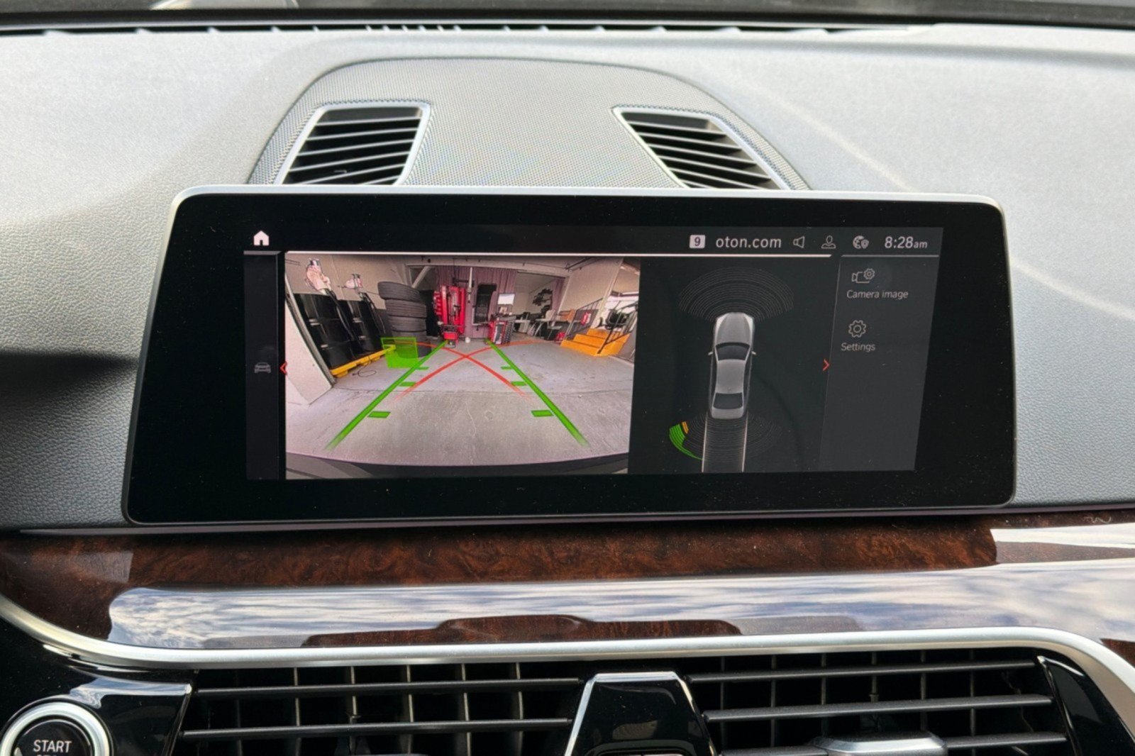 Used 2020 BMW 540i w/ Premium Package RWD image 18