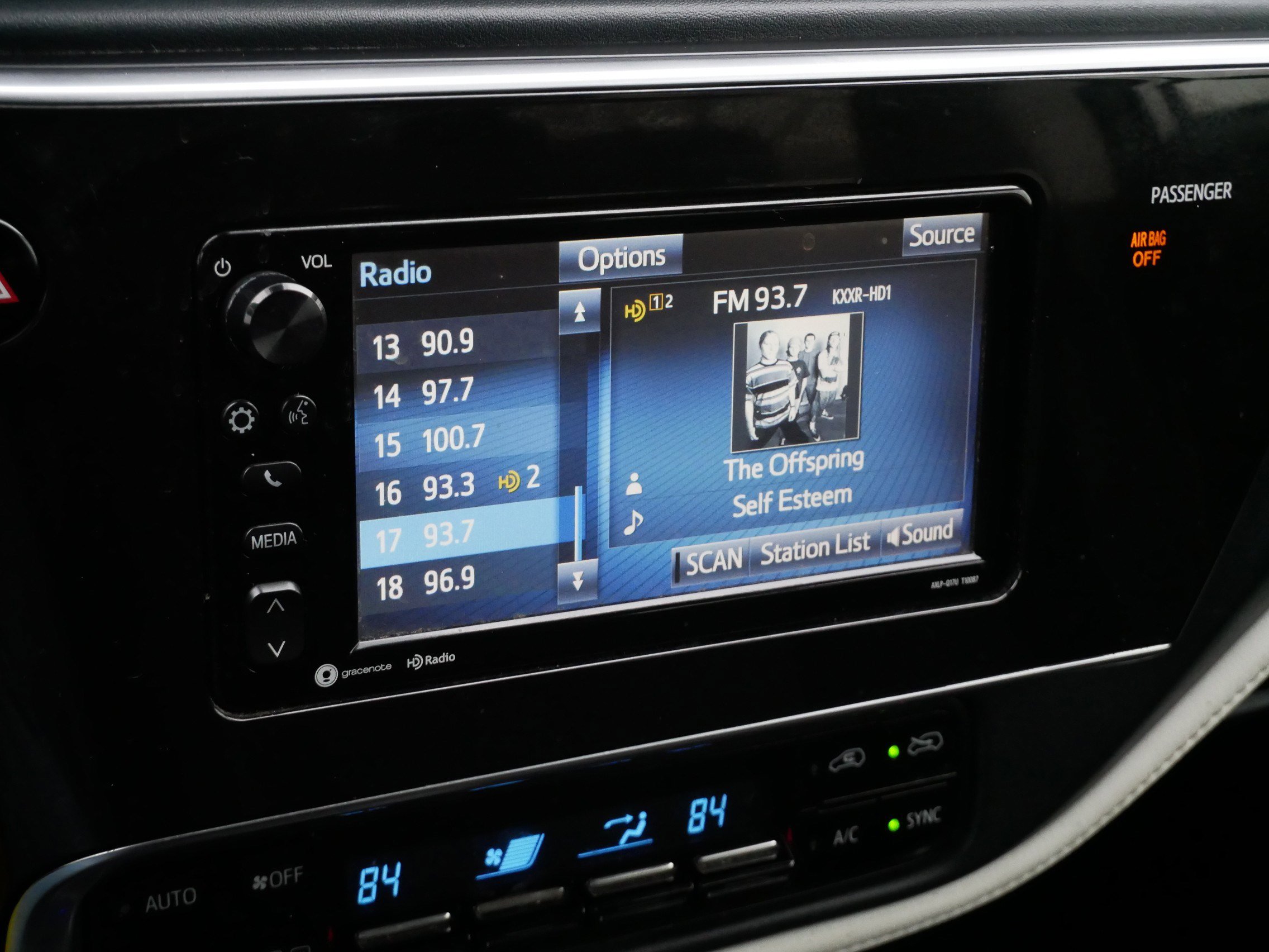 Used 2018 Toyota Corolla iM image 22