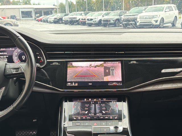 Used 2019 Audi Q8 Premium Plus w/ Premium Plus AWD/4WD image 28
