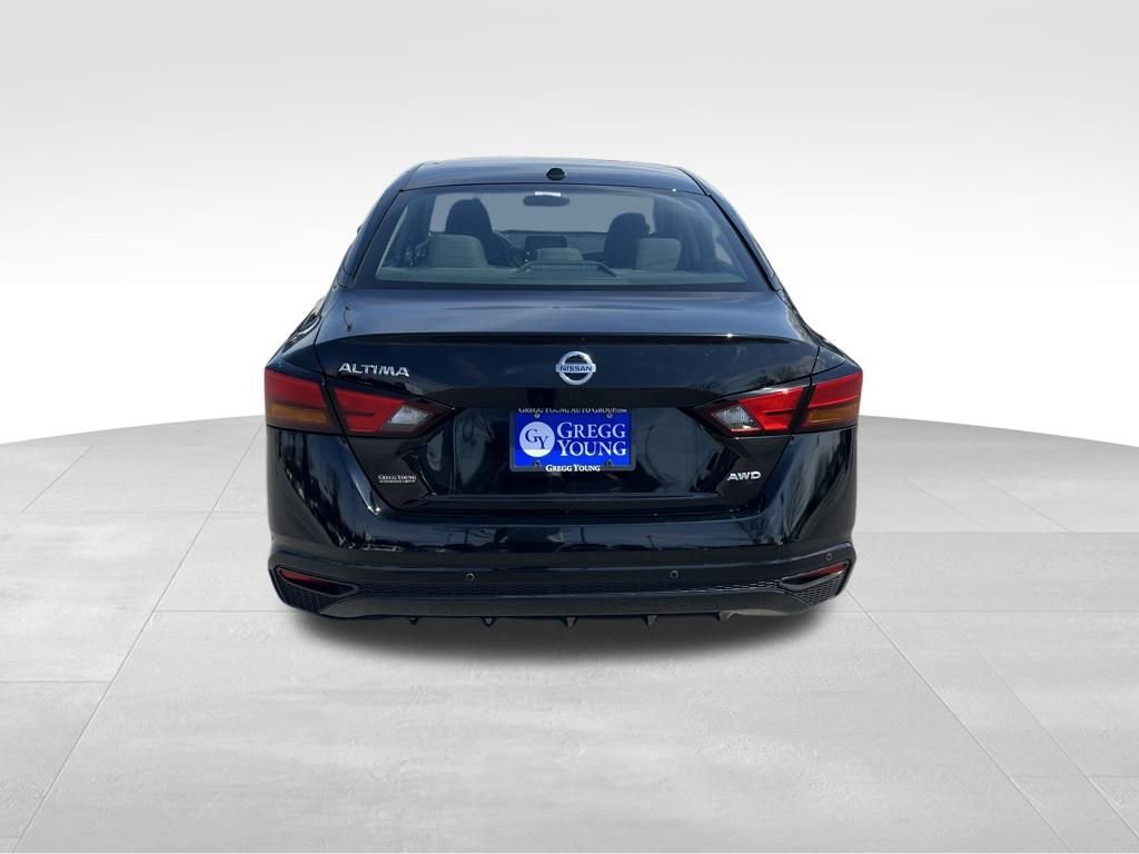 Used 2022 Nissan Altima 2.5 AWD/4WD image 5