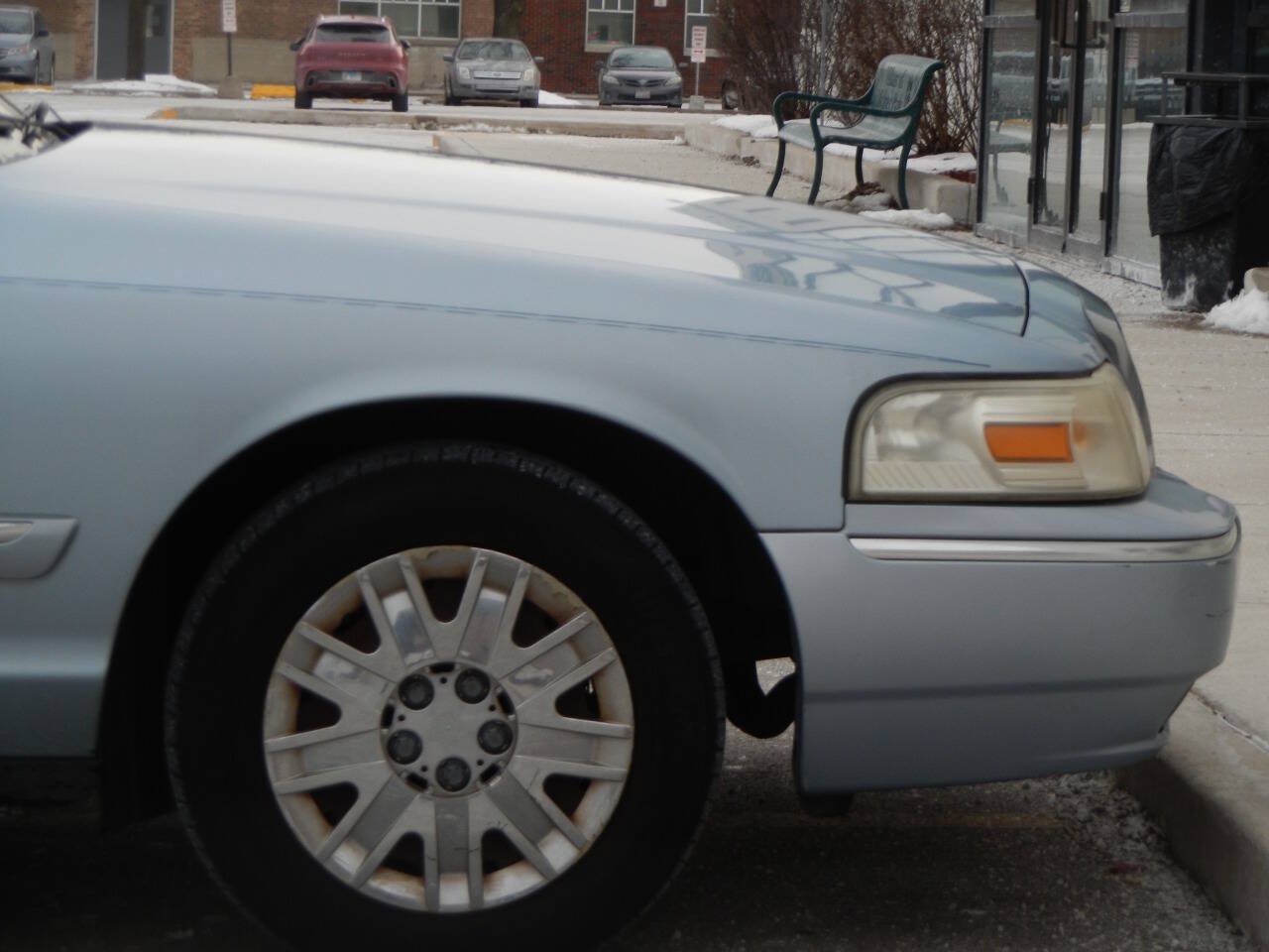 Used 2006 Mercury Grand Marquis GS RWD image 19