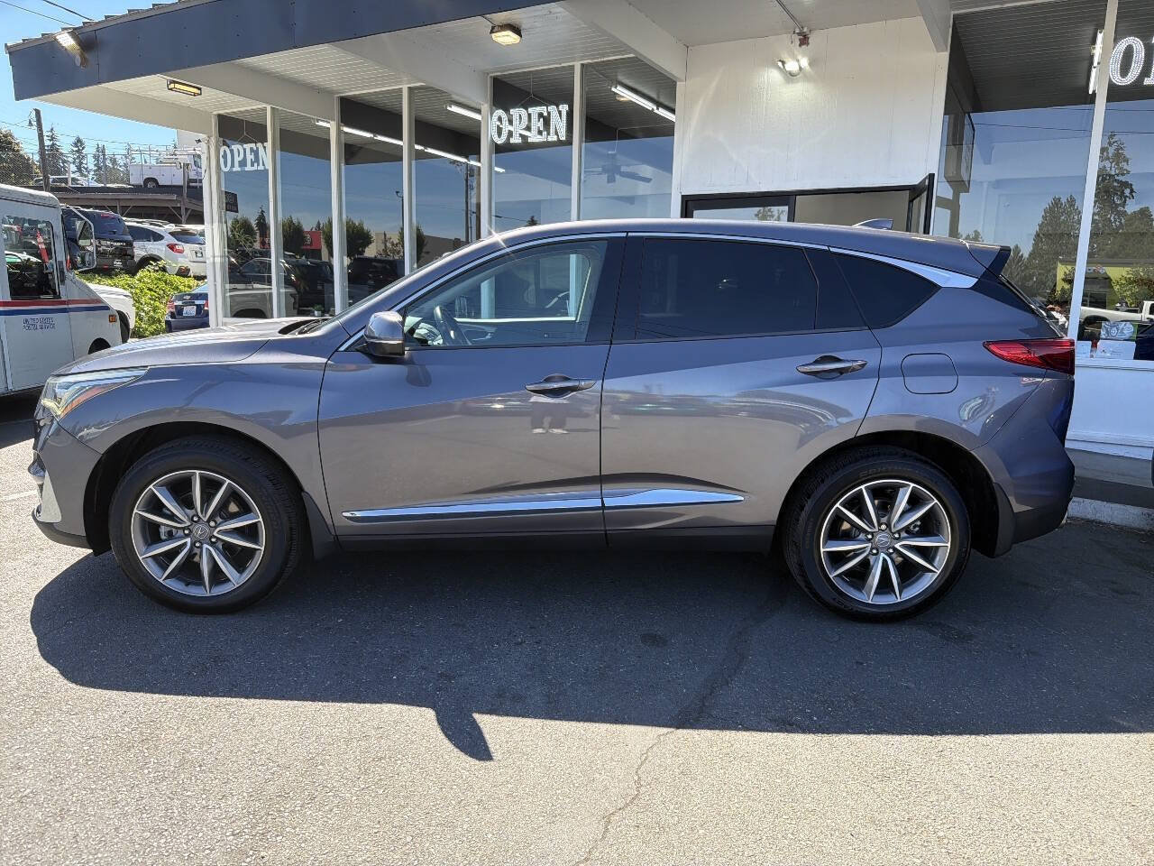 Used 2021 Acura RDX AWD w/ Technology Package image 2